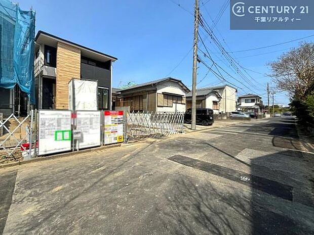 周辺環境や、お客様のご希望に合った物件も一緒にご案内を致します。住宅ローンアドバイザーによるご相談も承ります。当社はお問い合わせに即対応します!お待たせしません!