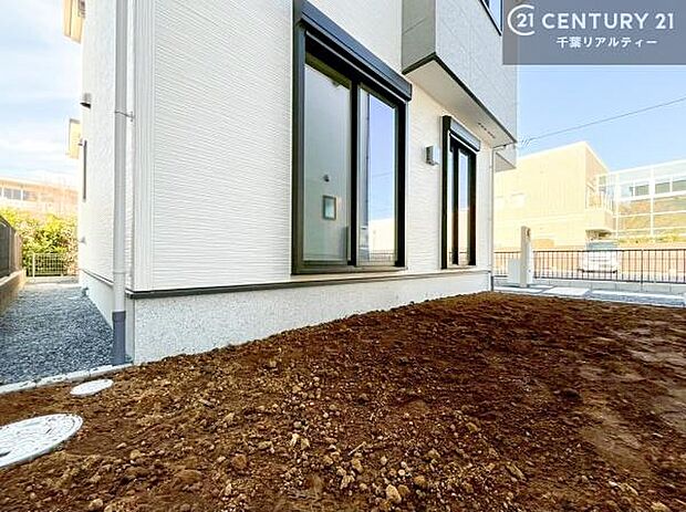 ちょっとしたお子様の遊び場として利用できます!リビングから様子が見えるので、安心してお子様を遊ばせられますね。