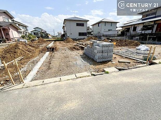 当日のご内覧も随時承っております!店舗駐車場完備&お子さまも楽しく過ごせるキッズスペースあり!ぜひご家族そろってお気軽にお越しください!
