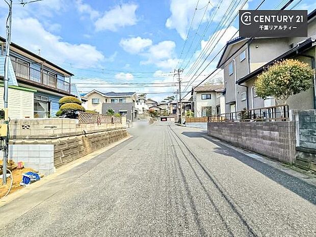 周辺環境や、お客様のご希望に合った物件も一緒にご案内を致します。住宅ローンアドバイザーによるご相談も承ります。当社はお問い合わせに即対応します！お待たせしません！