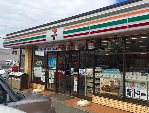 セブンイレブン市原椎津店まで724m