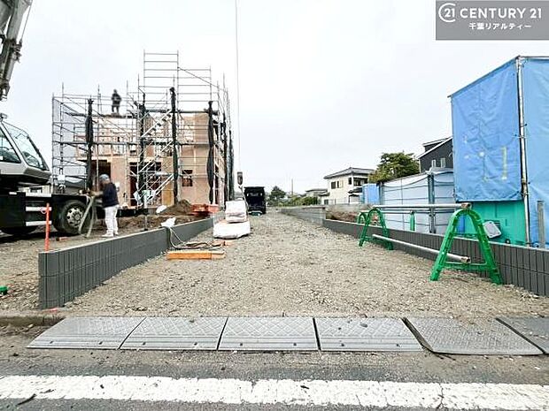 周辺環境や、お客様のご希望に合った物件も一緒にご案内を致します。住宅ローンアドバイザーによるご相談も承ります。当社はお問い合わせに即対応します！お待たせしません！