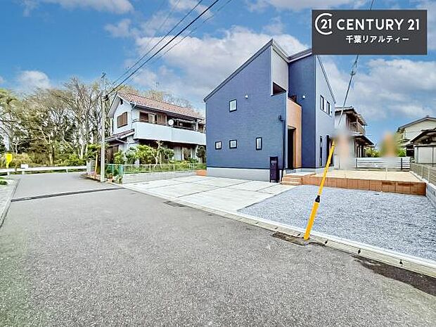 周辺環境や、お客様のご希望に合った物件も一緒にご案内を致します。住宅ローンアドバイザーによるご相談も承ります。当社はお問い合わせに即対応します!お待たせしません!