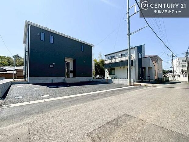 周辺環境や、お客様のご希望に合った物件も一緒にご案内を致します。住宅ローンアドバイザーによるご相談も承ります。当社はお問い合わせに即対応します！お待たせしません！