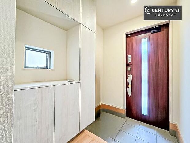 シューズボックス付き