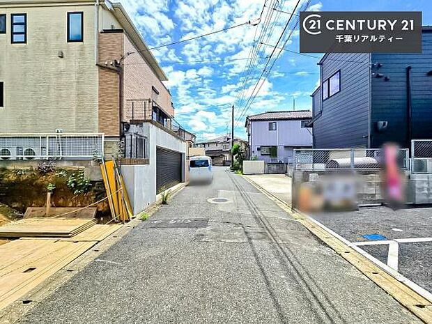 周辺環境や、お客様のご希望に合った物件も一緒にご案内を致します。住宅ローンアドバイザーによるご相談も承ります。当社はお問い合わせに即対応します!お待たせしません!