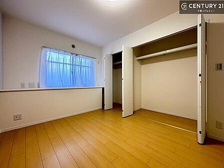 シンプルでレイアウトしやすい洋室は、お子様のお部屋としても最適。成長に合わせて柔軟にお使いいただけます。