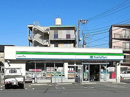 ファミリーマート千葉道場北二丁目店まで271m