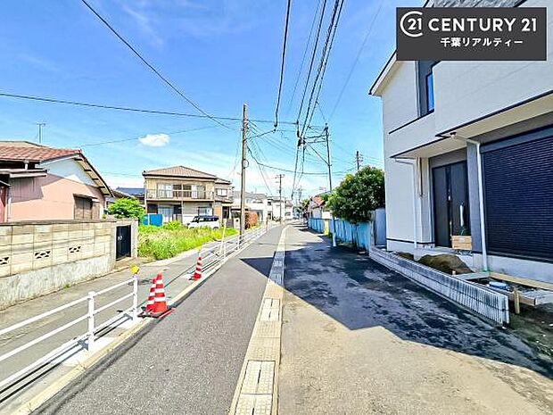 周辺環境や、お客様のご希望に合った物件も一緒にご案内を致します。住宅ローンアドバイザーによるご相談も承ります。当社はお問い合わせに即対応します!お待たせしません!