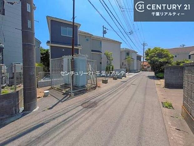 周辺環境や、お客様のご希望に合った物件も一緒にご案内を致します。住宅ローンアドバイザーによるご相談も承ります。当社はお問い合わせに即対応します！お待たせしません！