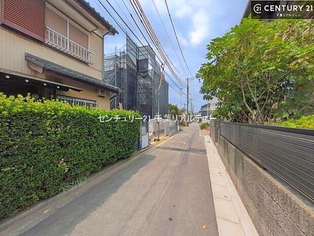 周辺環境や、お客様のご希望に合った物件も一緒にご案内を致します。住宅ローンアドバイザーによるご相談も承ります。当社はお問い合わせに即対応します!お待たせしません!