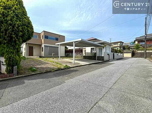 周辺環境や、お客様のご希望に合った物件も一緒にご案内を致します。住宅ローンアドバイザーによるご相談も承ります。当社はお問い合わせに即対応します！お待たせしません！