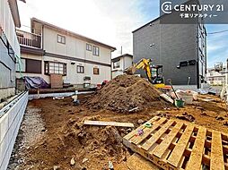 千葉県千葉市稲毛区小仲台８丁目