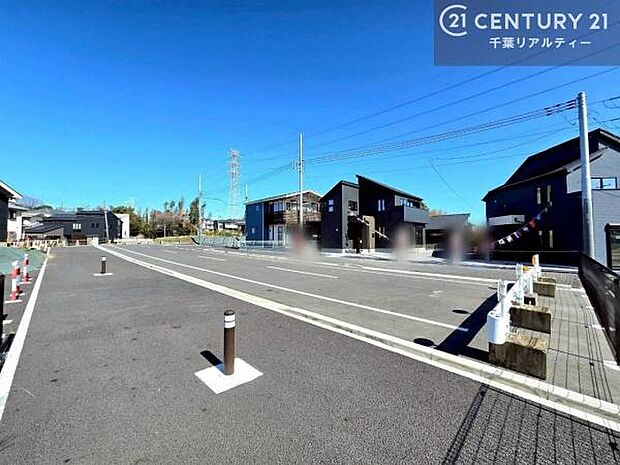 周辺環境や、お客様のご希望に合った物件も一緒にご案内を致します。住宅ローンアドバイザーによるご相談も承ります。当社はお問い合わせに即対応します！お待たせしません！