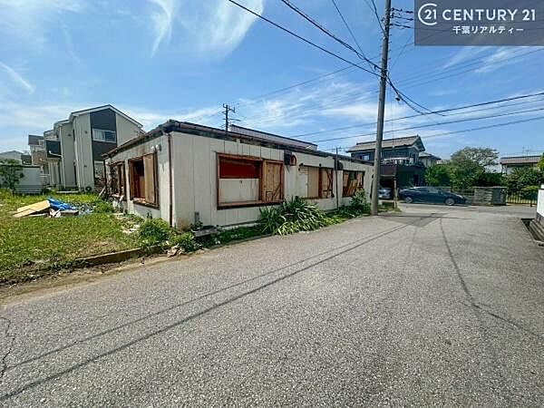 周辺環境や、お客様のご希望に合った物件も一緒にご案内を致します。住宅ローンアドバイザーによるご相談も承ります。当社はお問い合わせに即対応します！お待たせしません！