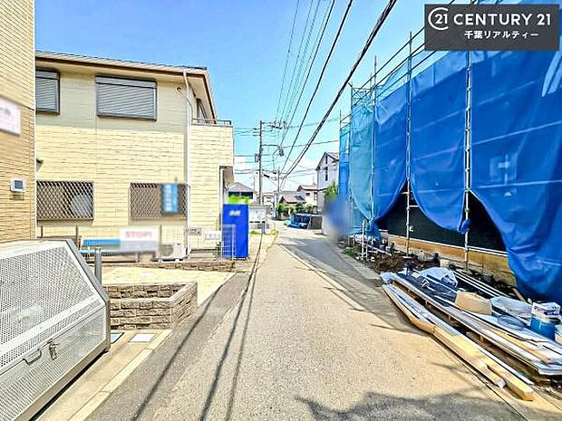 周辺環境や、お客様のご希望に合った物件も一緒にご案内を致します。住宅ローンアドバイザーによるご相談も承ります。当社はお問い合わせに即対応します!お待たせしません!