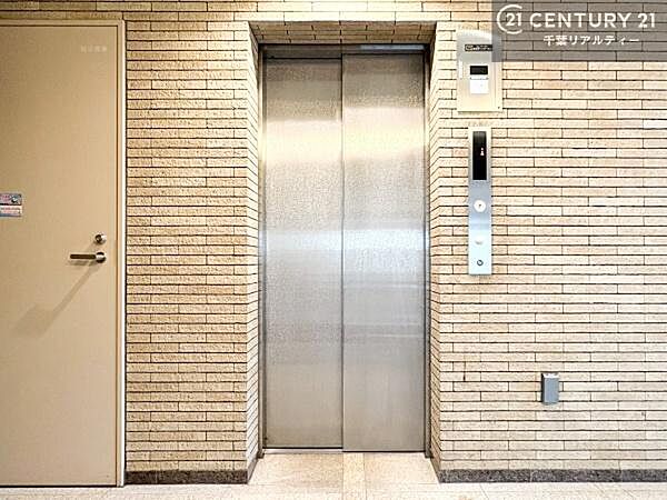 エレベーター完備で、日々の移動も快適。お疲れの日やお荷物の多い日でも、スムーズにご帰宅いただけます！