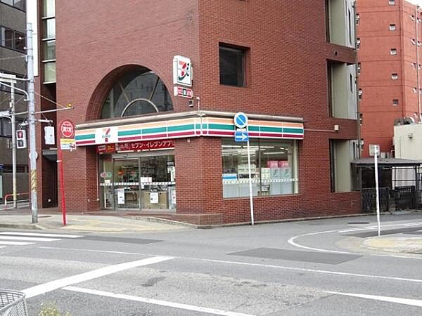 セブンイレブン千葉富士見2丁目店まで707m
