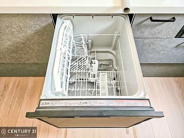 食洗機付きのキッチンです!忙しい時や手荒れ防止として大変活躍する便利な仕様です!ビルトインなのでキッチンの場所を取らず調理スペースを広く使うことが出来ます!【同仕様】