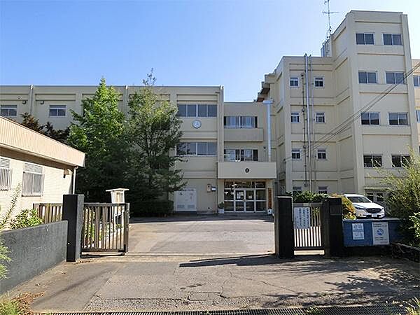 千葉市立西小中台小学校まで626m