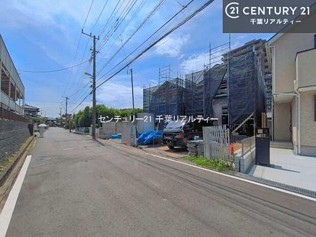 周辺環境や、お客様のご希望に合った物件も一緒にご案内を致します。住宅ローンアドバイザーによるご相談も承ります。当社はお問い合わせに即対応します!お待たせしません!