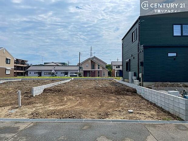 物件探しのご条件・ご要望・ご質問など、何なりと弊社スタッフまでお申し付けください!不動産に関することなら、どのようなことでも誠心誠意対応させて頂きます。