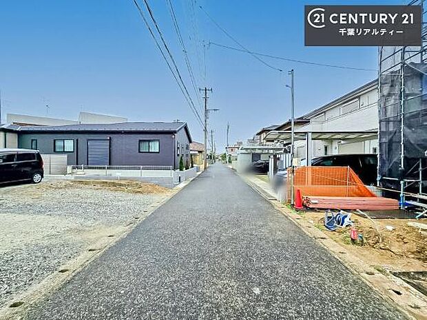 周辺環境や、お客様のご希望に合った物件も一緒にご案内を致します。住宅ローンアドバイザーによるご相談も承ります。当社はお問い合わせに即対応します!お待たせしません!