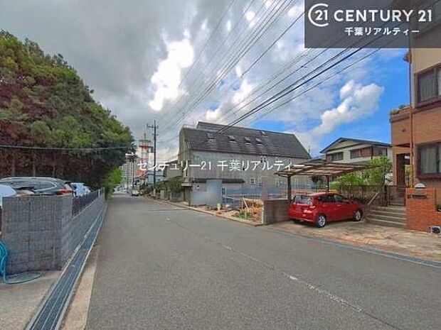 周辺環境や、お客様のご希望に合った物件も一緒にご案内を致します。住宅ローンアドバイザーによるご相談も承ります。当社はお問い合わせに即対応します！お待たせしません！