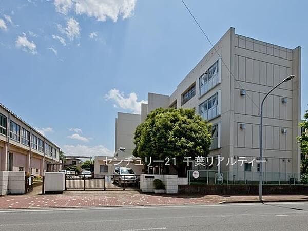 千葉市立千城台東小学校まで600m