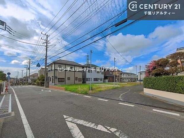 周辺環境や、お客様のご希望に合った物件も一緒にご案内を致します。住宅ローンアドバイザーによるご相談も承ります。当社はお問い合わせに即対応します!お待たせしません!
