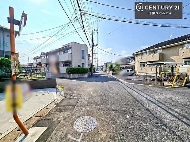 周辺環境や、お客様のご希望に合った物件も一緒にご案内を致します。住宅ローンアドバイザーによるご相談も承ります。当社はお問い合わせに即対応します!お待たせしません!