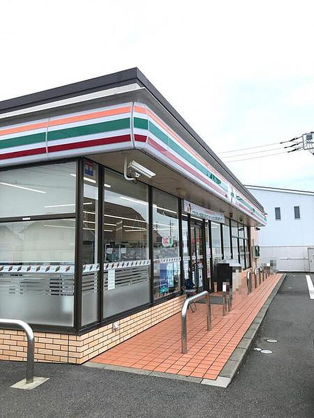 セブンイレブン木更津祇園店まで844m