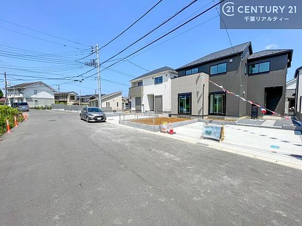 周辺環境や、お客様のご希望に合った物件も一緒にご案内を致します。住宅ローンアドバイザーによるご相談も承ります。当社はお問い合わせに即対応します!お待たせしません!