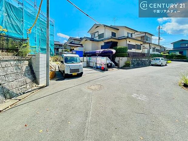 周辺環境や、お客様のご希望に合った物件も一緒にご案内を致します。住宅ローンアドバイザーによるご相談も承ります。当社はお問い合わせに即対応します！お待たせしません！