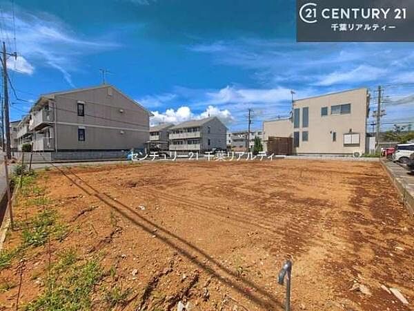 更地渡しとなります！ご案内が可能です。連絡いただければご見学ができますのでお気軽にお問い合わせください。