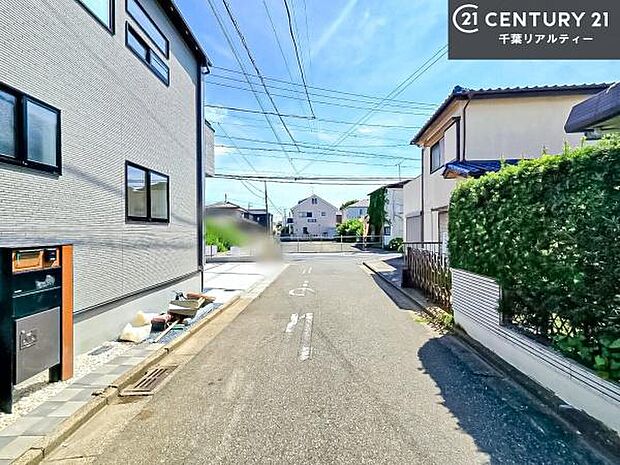 周辺環境や、お客様のご希望に合った物件も一緒にご案内を致します。住宅ローンアドバイザーによるご相談も承ります。当社はお問い合わせに即対応します！お待たせしません！