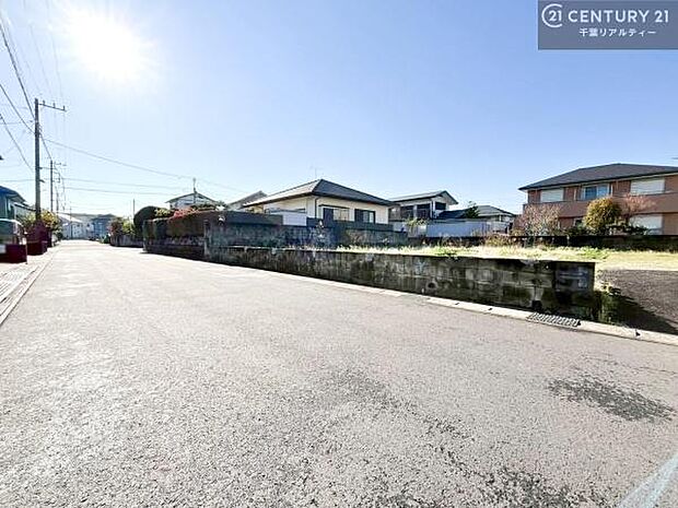 心ゆくまで現地をご覧いただけるよう、即日案内のご用意も整えております。お気軽にお問い合わせの上、理想の暮らしへの一歩をお進めください!