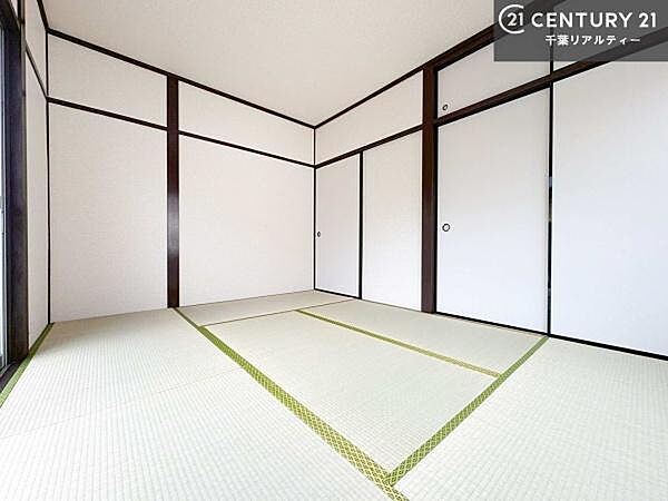 収納もあり！和室の使い方は無限大！家事・お昼寝スペース、ゲストルーム等いろいろな用途で活躍しますね！
