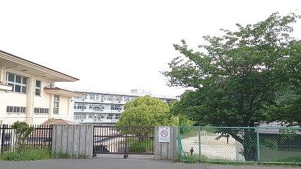 袖ケ浦市立長浦中学校まで1106m
