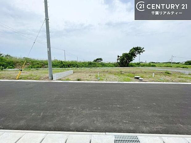 【現地販売会開催中】物件探しのご条件・ご要望・ご質問など、何なりと弊社スタッフまでお申し付けください！不動産に関することなら、どのようなことでも誠心誠意対応させて頂きます。