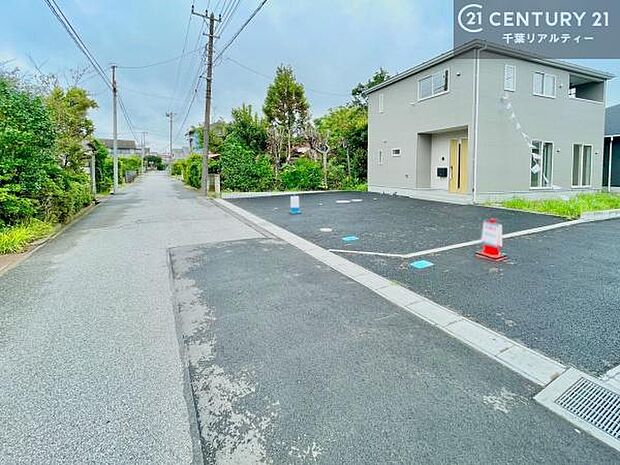 周辺環境や、お客様のご希望に合った物件も一緒にご案内を致します。住宅ローンアドバイザーによるご相談も承ります。当社はお問い合わせに即対応します！お待たせしません！