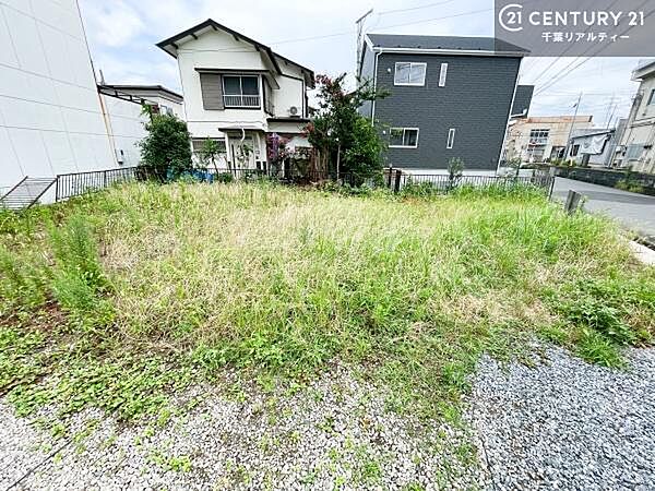 更地渡しとなります！ご案内が可能です。連絡いただければご見学ができますのでお気軽にお問い合わせください。