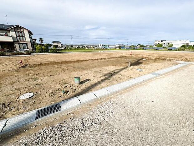 物件探しのご条件・ご要望・ご質問など、何なりと弊社スタッフまでお申し付けください！不動産に関することなら、どのようなことでも誠心誠意対応させて頂きます。