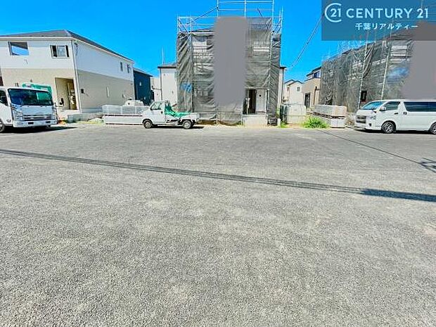周辺環境や、お客様のご希望に合った物件も一緒にご案内を致します。住宅ローンアドバイザーによるご相談も承ります。当社はお問い合わせに即対応します!お待たせしません!