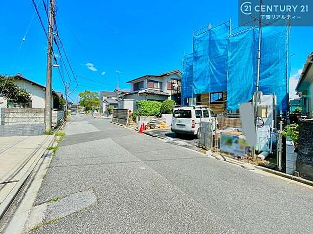 周辺環境や、お客様のご希望に合った物件も一緒にご案内を致します。住宅ローンアドバイザーによるご相談も承ります。当社はお問い合わせに即対応します!お待たせしません!