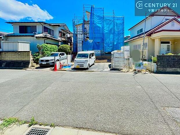 本物件にご興味をお持ちいただけましたら、どうぞお気軽にお問い合わせください。担当スタッフが、丁寧にご案内いたします。