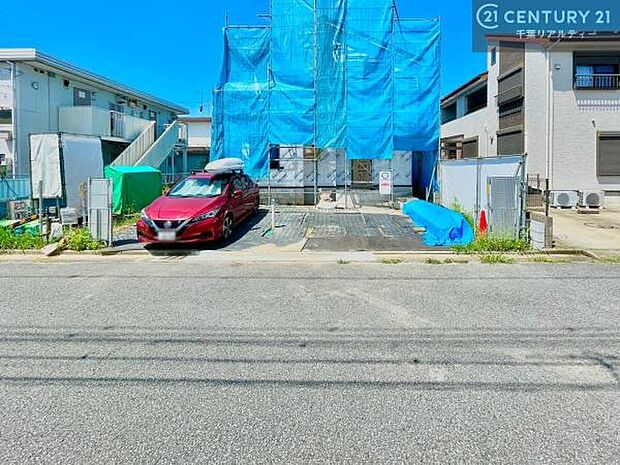 建築途中だからこそ分かる構造のしっかりさ。完成後は理想の住まいとしてお迎えします。これから仕上がる内装にも注目！新生活が楽しみになる住まいです。