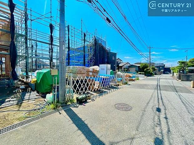 心ゆくまで現地をご覧いただけるよう、即日案内のご用意も整えております。お気軽にお問い合わせの上、理想の暮らしへの一歩をお進めください！
