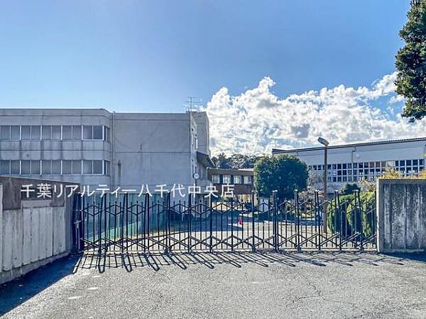 佐倉市立西志津中学校まで714m