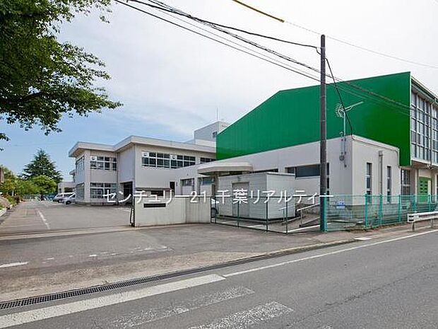 四街道市立大日小学校まで1066m